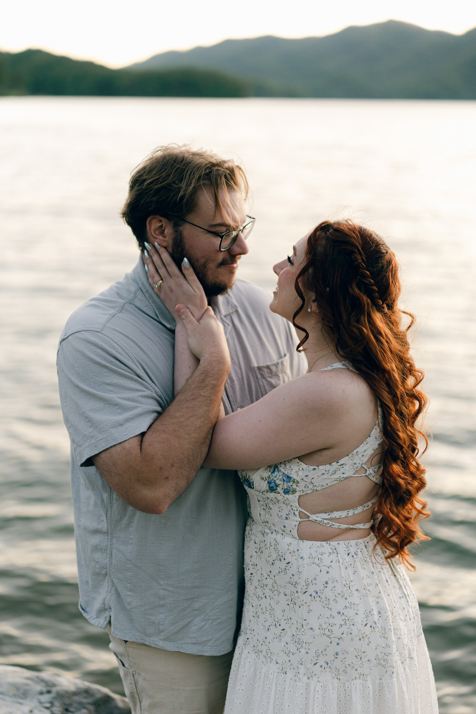 Watauga Lake East Tennessee Couples Photography